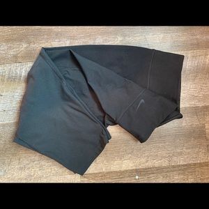 Nike Capri Workout Pant